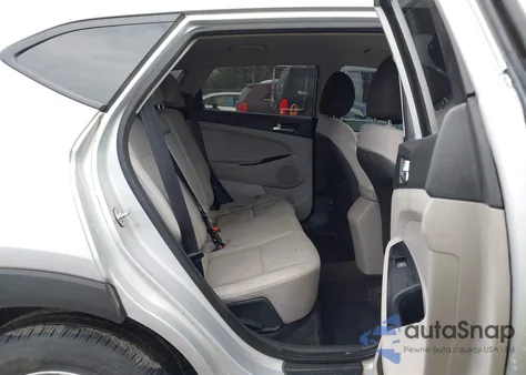 2019 Hyundai Tucson Value z USA, uszkodzony, nr VIN KM8J33A45KU017799